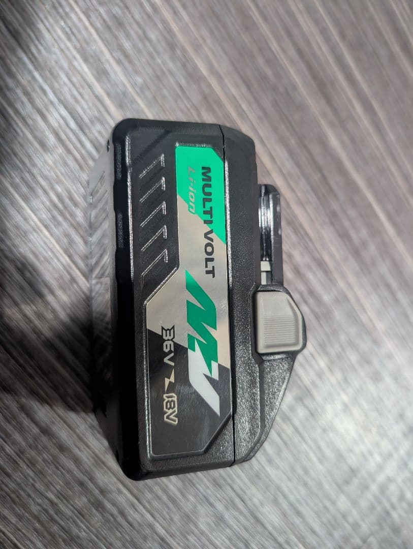 HiKOKI UL18DC 冷温庫 バッテリー付き！ハイコーキ クーラーBOX