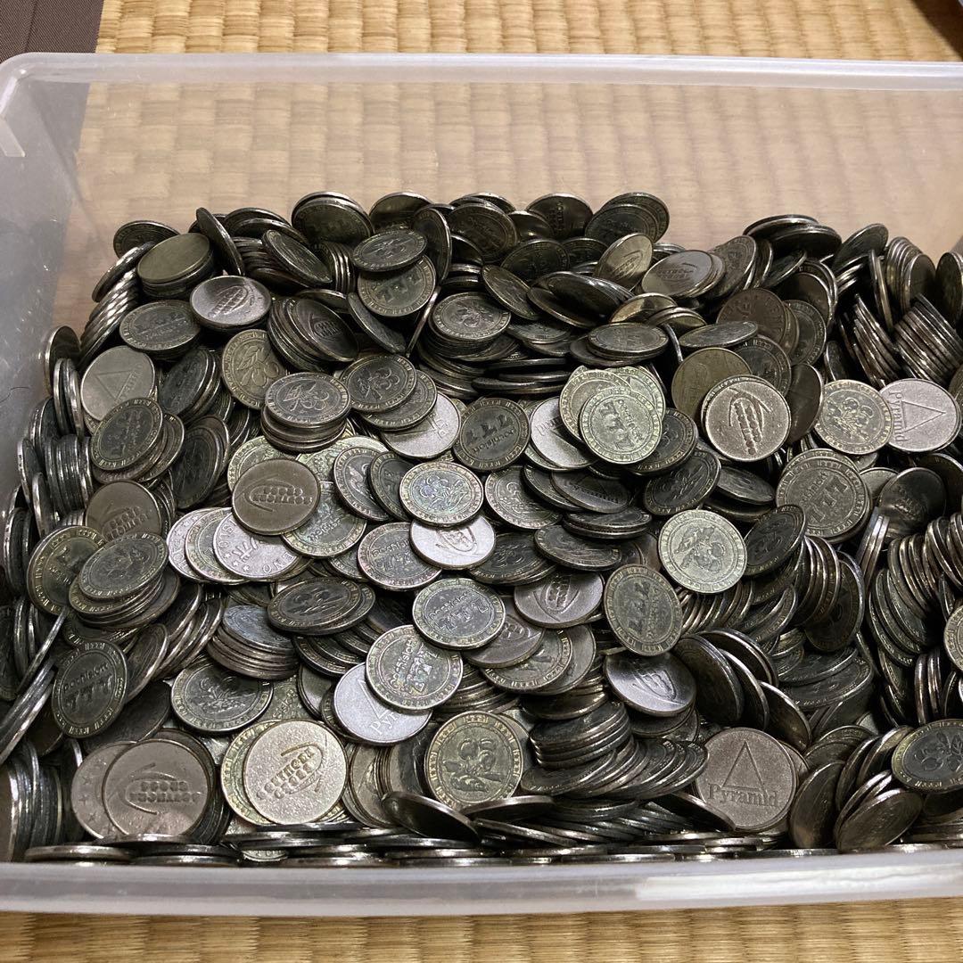 パチンコ スロット コイン メダル 25パイ 3kg 中古 - メルカリ