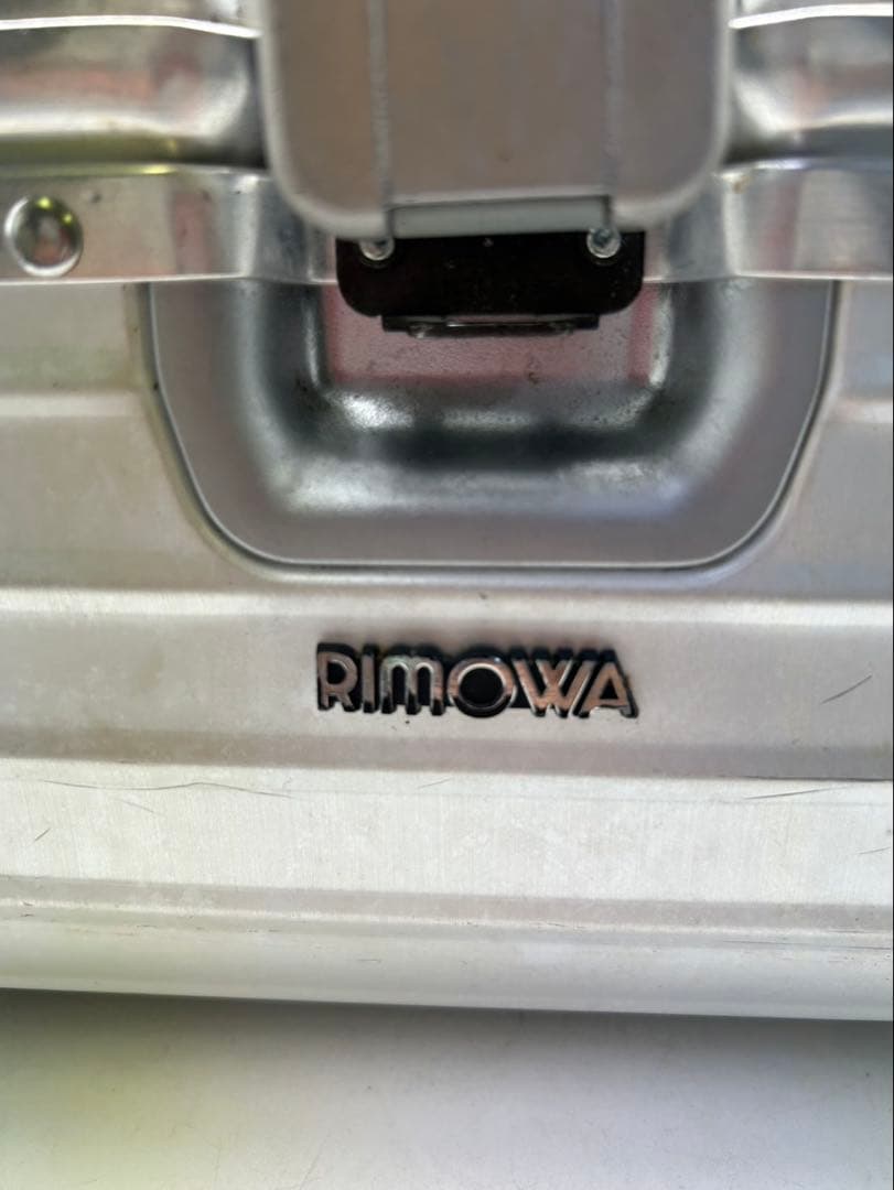 RIMOWA アルミニウム シルバーケース