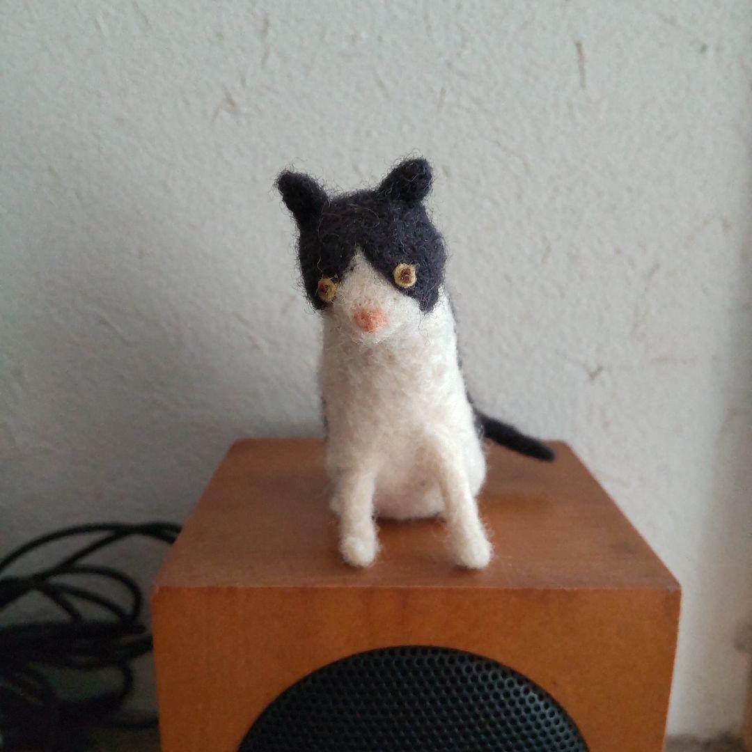 フェルト作家poppetさん 少年と猫