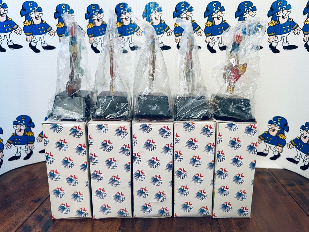 83' ロサンゼルスオリンピックマスコット イーグルサムトロフィー 5種セット