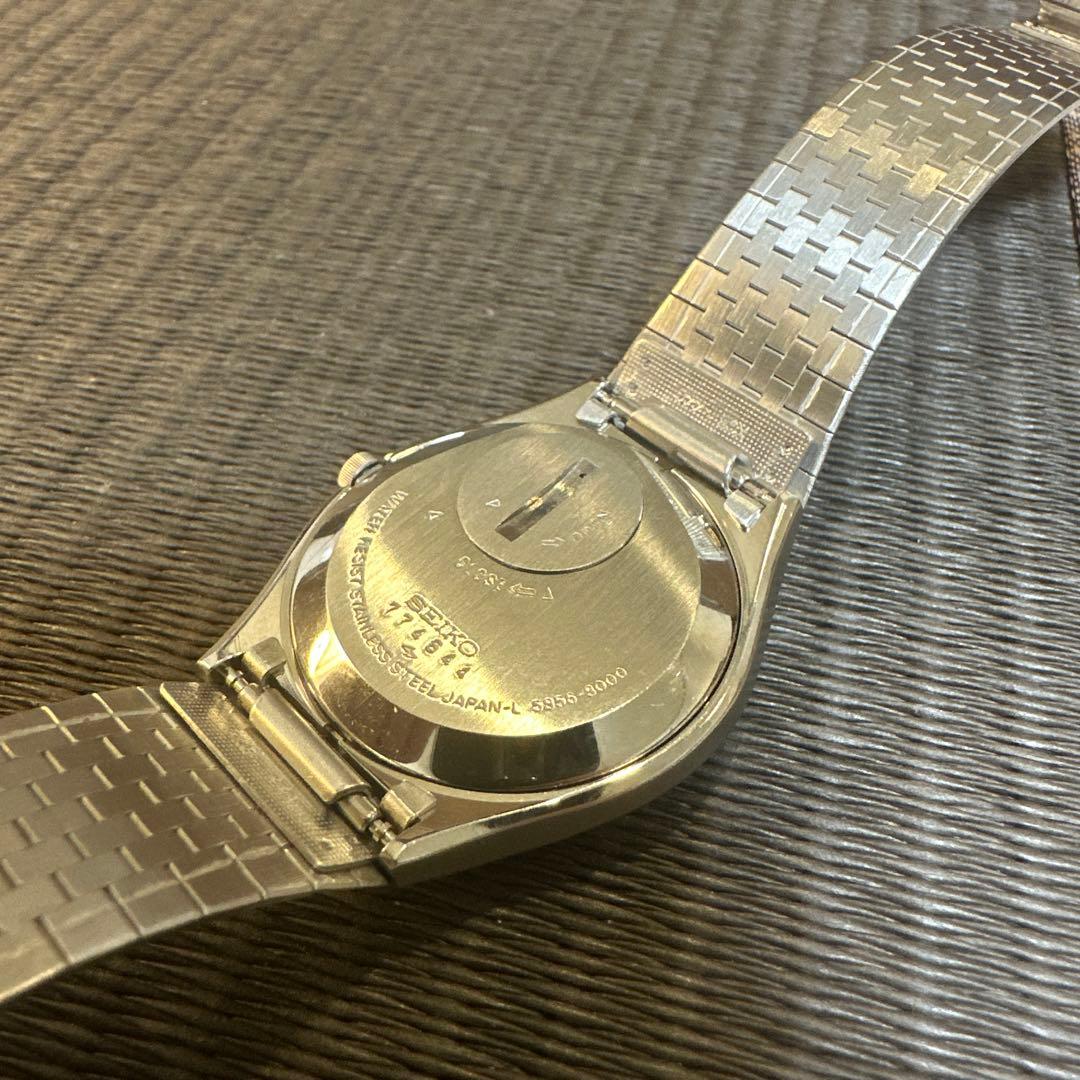 SEIKO キングクォーツ　 腕時計　稼動品　極美品　5856