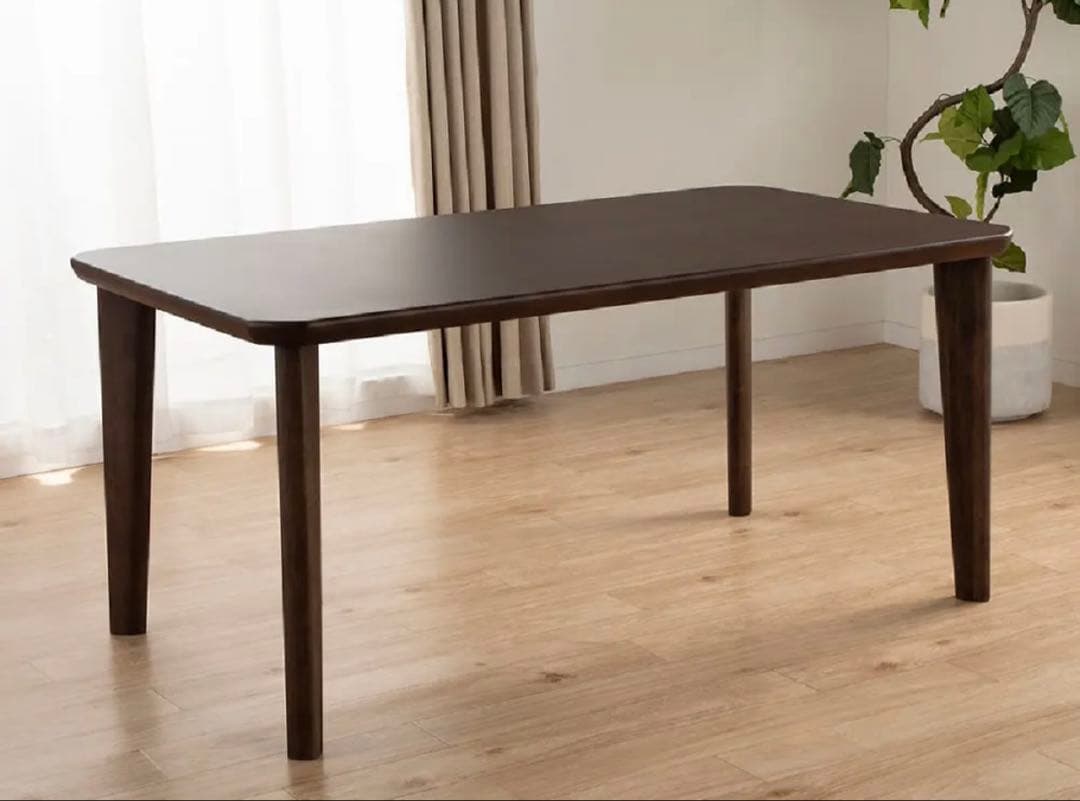 カリモク　ダイニングテーブル　1650×850×690