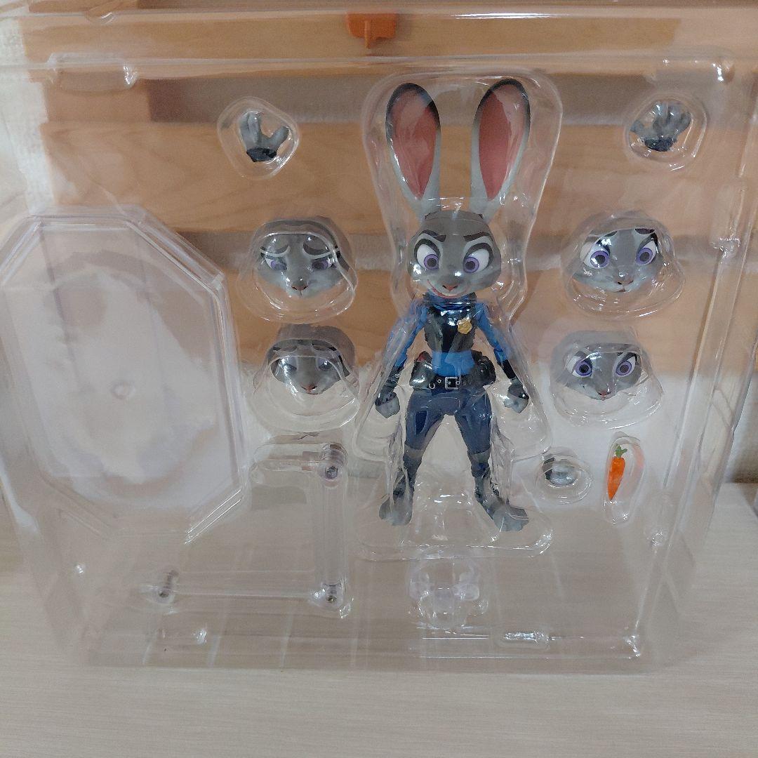 ぴ*ん様 ズートピア リボルテック ジュディ・ホップス ムービーリボ