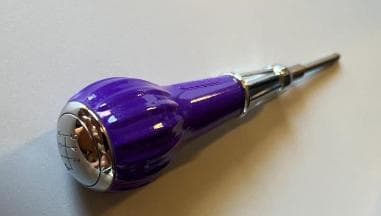 LCDモデル1/18　マクラーレン600LT・ムラサキ