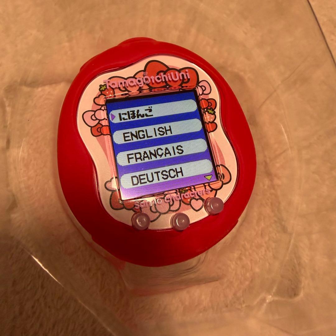 Tamagotchi Uni 赤 Sanrioたまごっちユニサンリオ