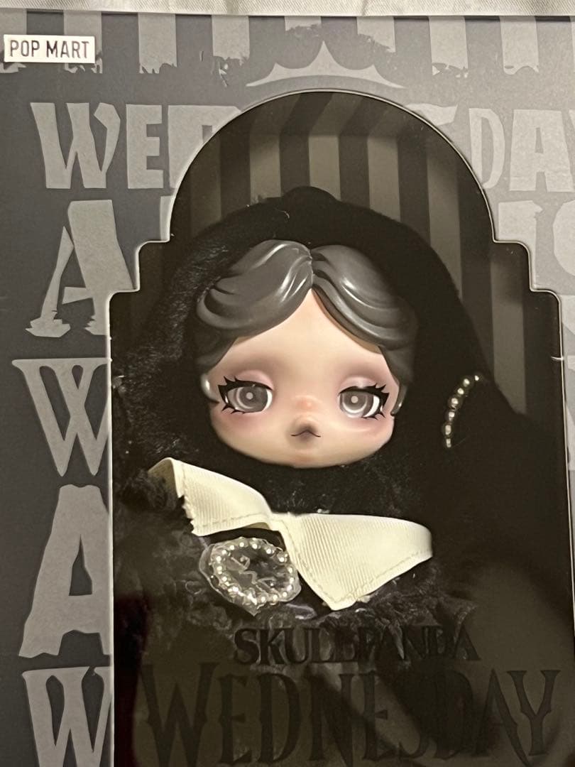 スカルパンダ ウェンズデー POPMART SKULLPANDA NY限定