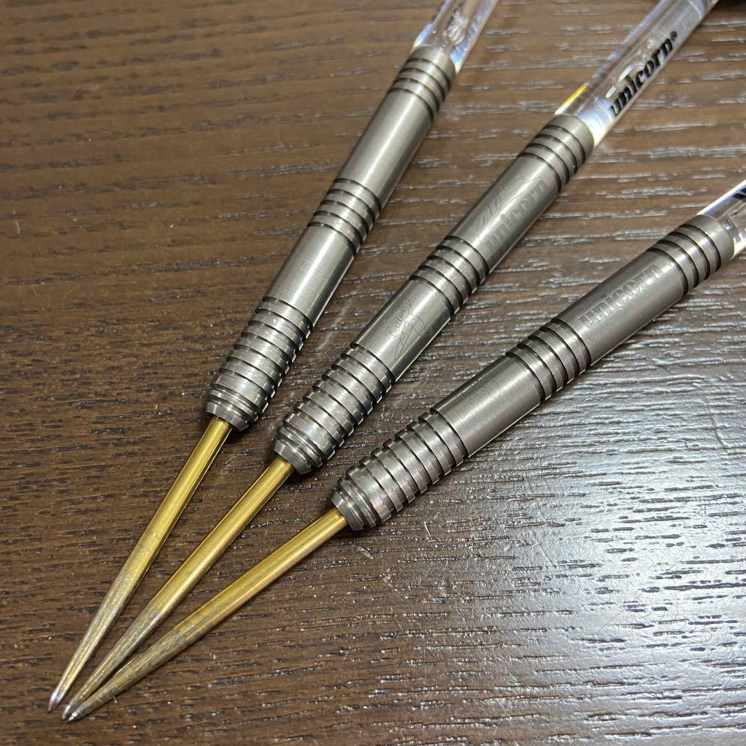 ダーツ unicorn PREMIER Michael Smith STEEL22g