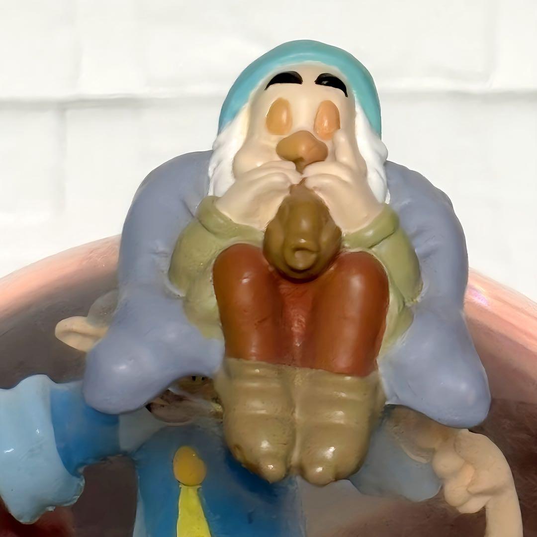 ディズニー　白雪姫　7人の小人　スノードーム　オブジェ