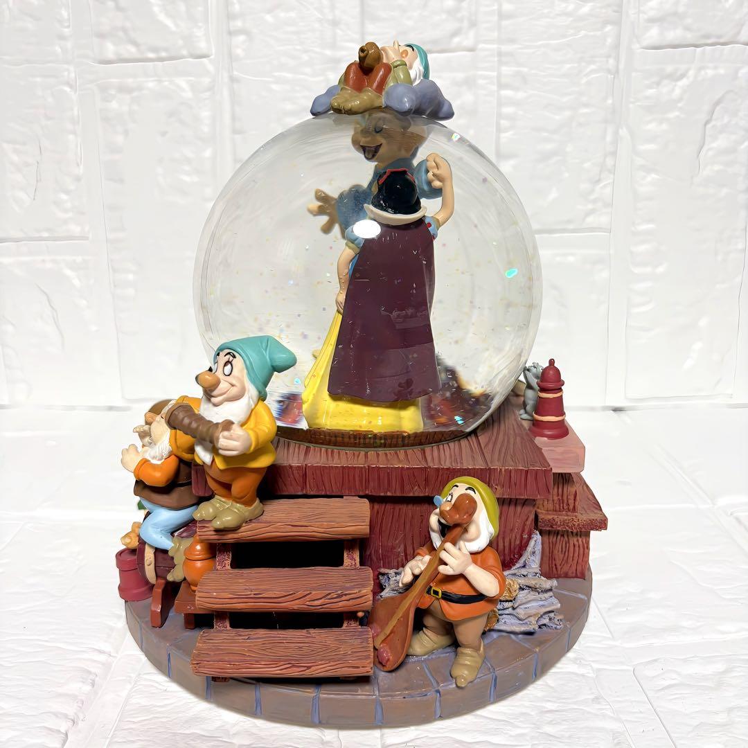 ディズニー　白雪姫　7人の小人　スノードーム　オブジェ
