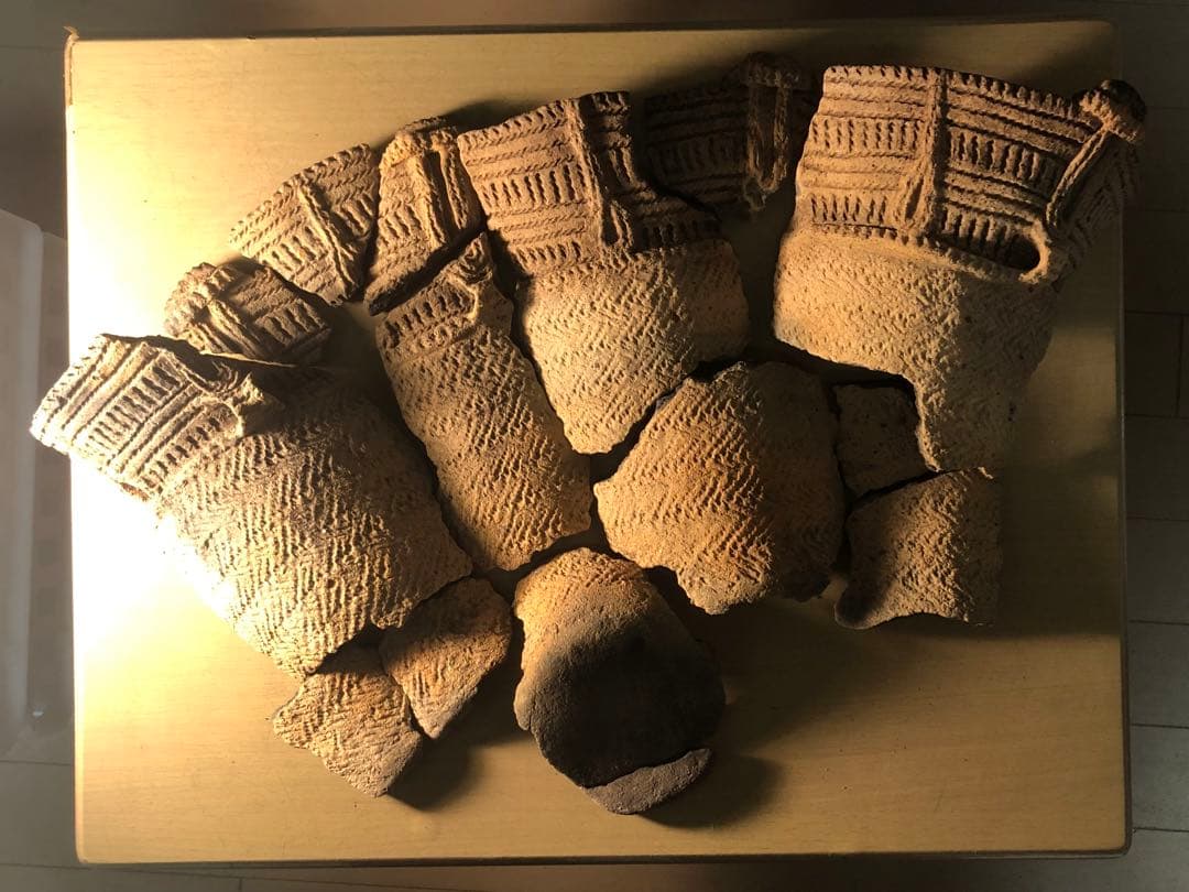 縄文土器の欠片 No.526」です。