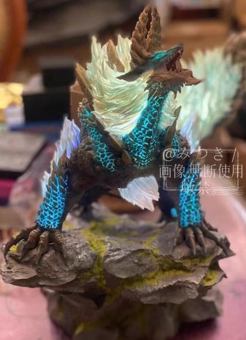 モンスターハンター ジンオウガ フィギュア 発光可 すぐ発送可