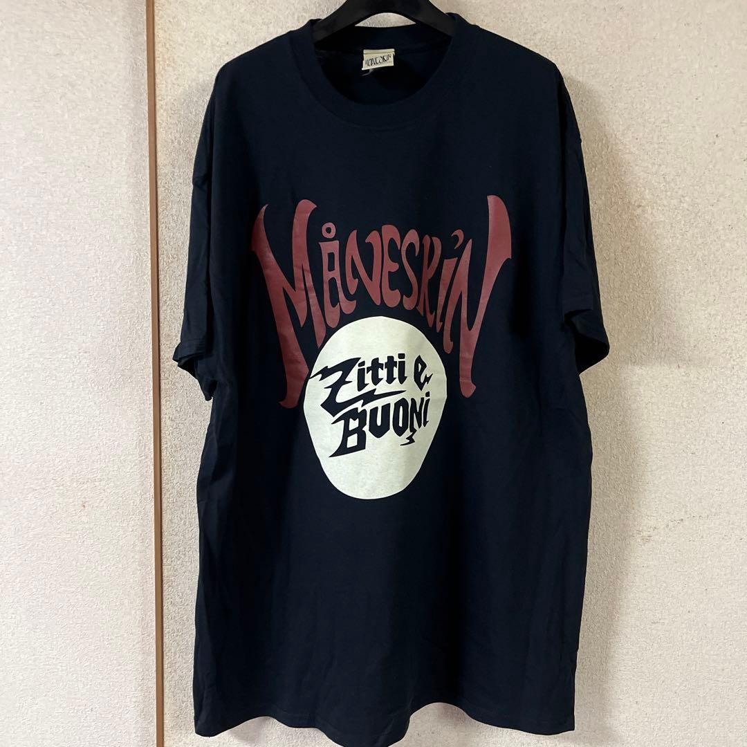 アメリカ ホラー映画 100万ドル紙幣 紙モノ男の隠れ家趣味の部屋