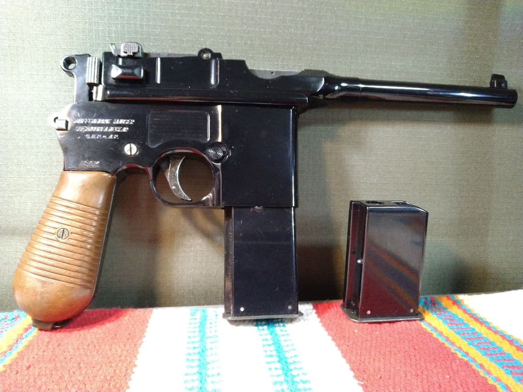 外観は極美品！フジミ模型製モーゼルM712 ガスガン！ガス漏れのため要