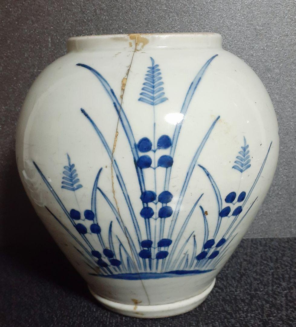 古伊万里 染付 草花文 牡丹 超希少 大皿 です。