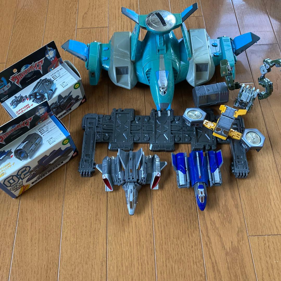 ウルトラマンガイア DXピースキャリー・シグファイター4点|mercari