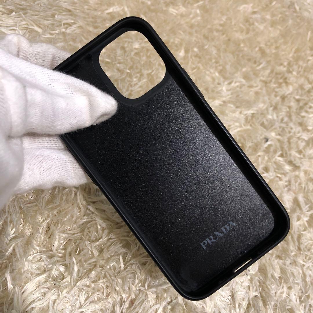 未使用級✨プラダサフィアーノレザースマホケース iPhone12mini