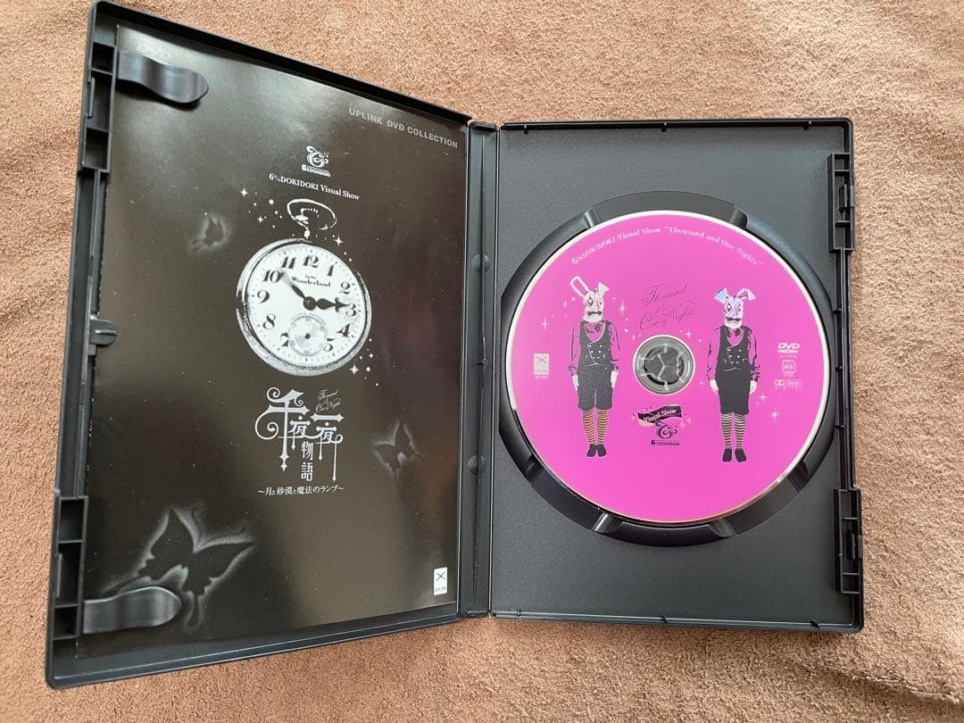 6%DOKIDOKI キャップとブックとDVD