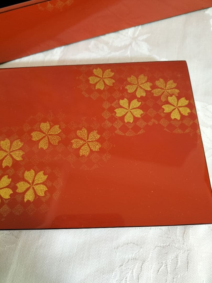 輪島塗　桜沈金宝石箱