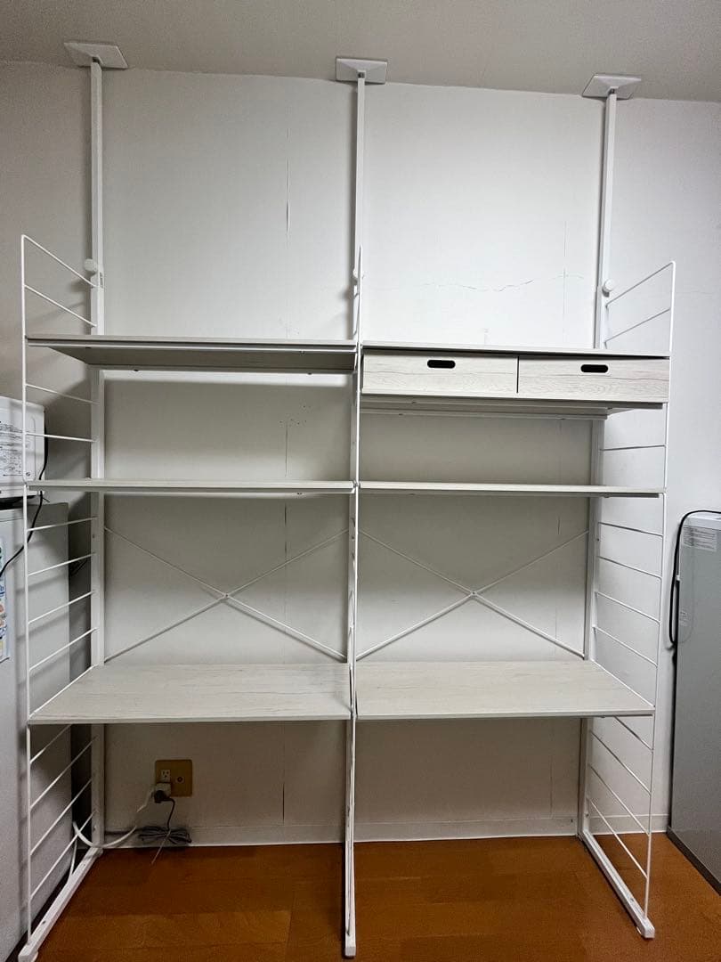 ニトリ　突っ張り壁面収納Nポルダ　ホワイトウォッシュ