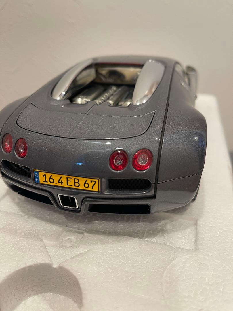 AUTOart モデルカー ブガッティ ヴェイロン 1/18 美品