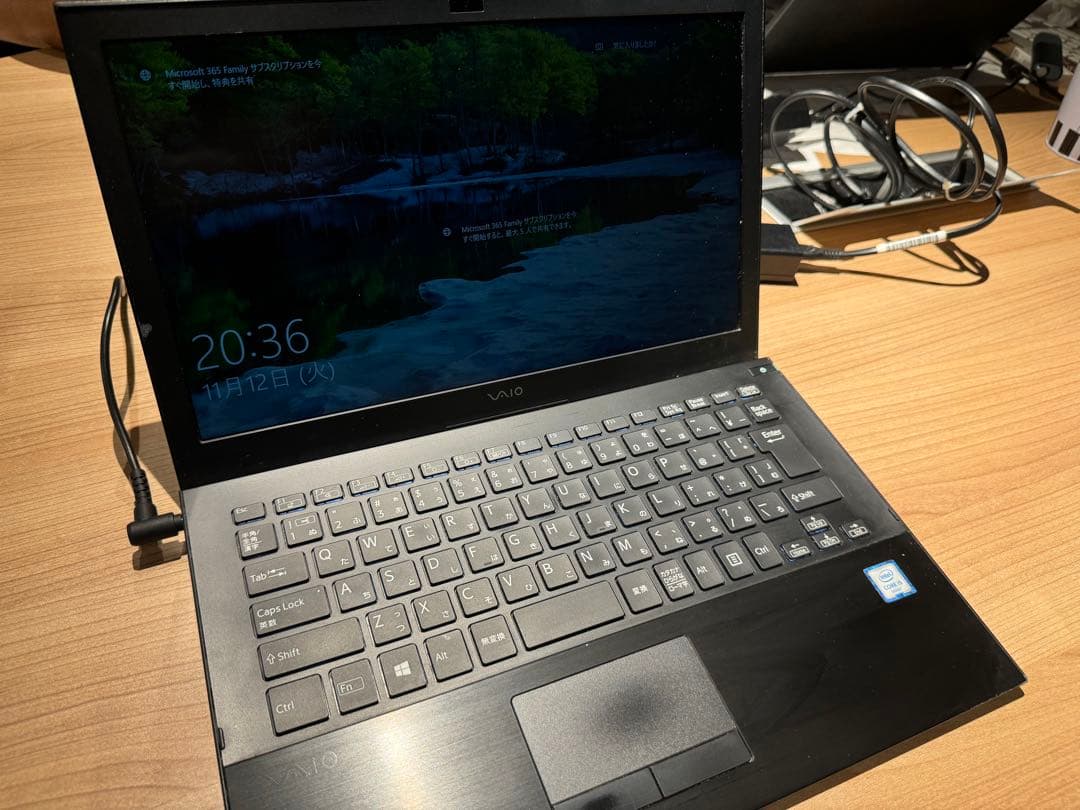 DELL ノートパソコン DVDドライブ 15インチ 映画 Office