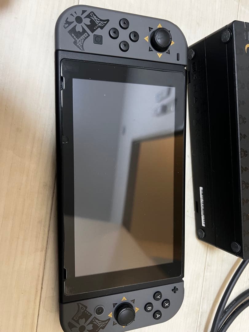 Nintendo Switch モンスターハンターライズ版
