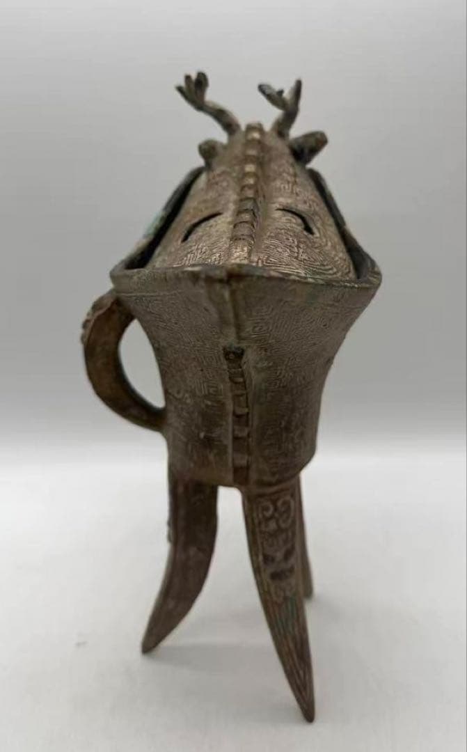 蓋付爵杯　嵌入紋　鉄製　送料込み251026