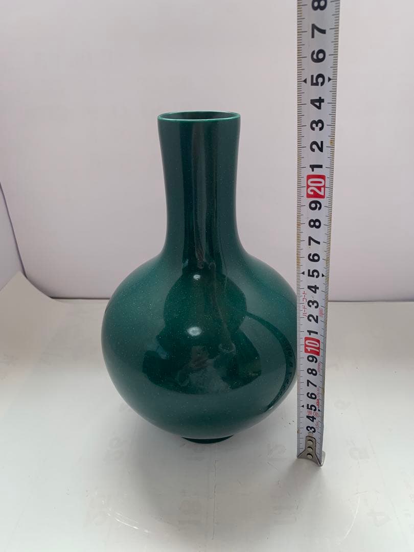 中国美術　大明成化年　翡翠緑釉瓶　送料込み