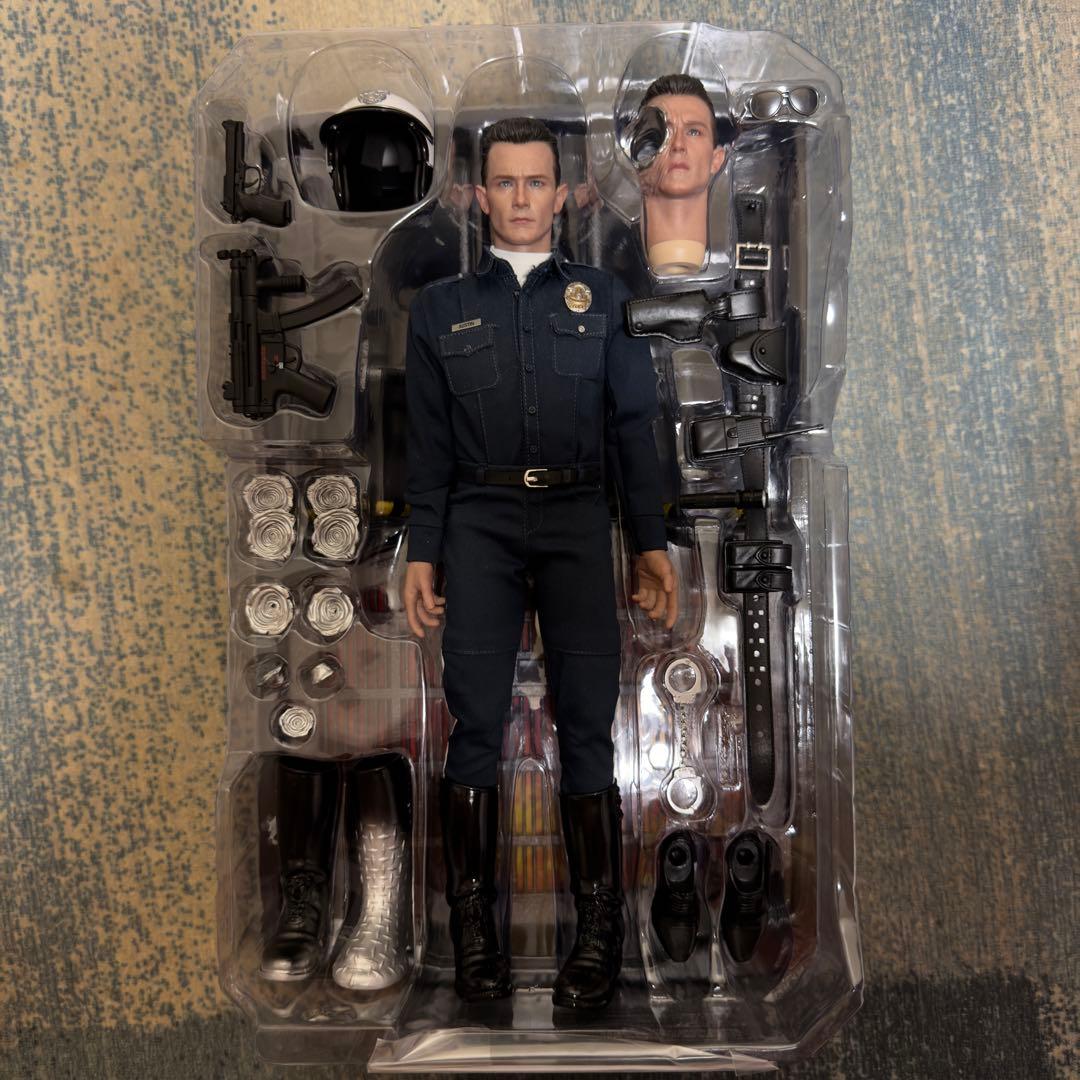 ムービー・マスターピース T-1000 ホットトイズ