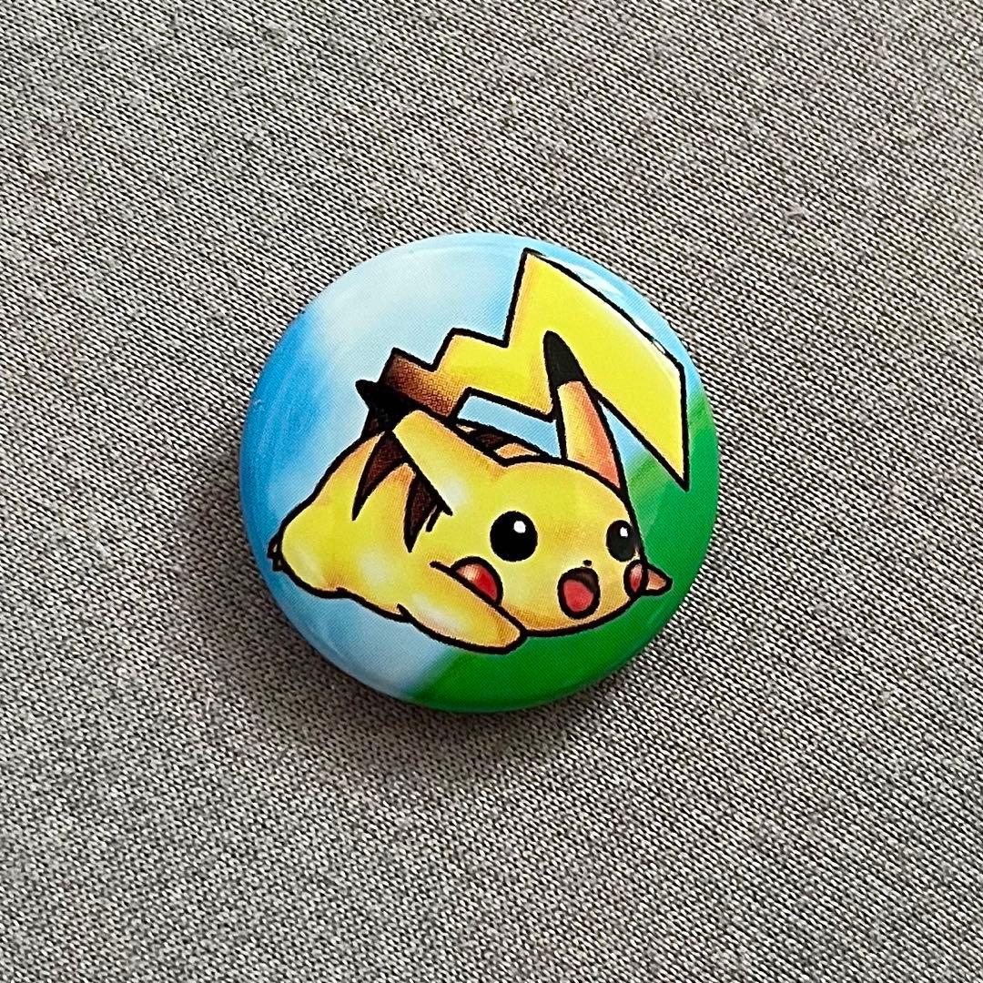 ポケモンバッジ151×ピカチュウ】ポケモンセンター限定 - メルカリ