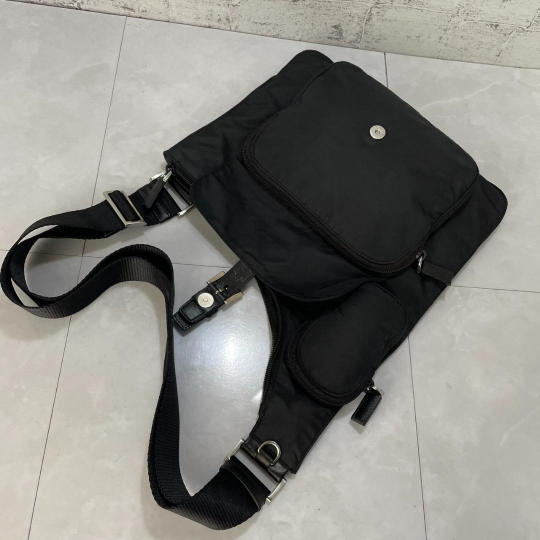 PRADA ショルダーバッグ プラダ クロスボディバッグ BT0520 ブラック