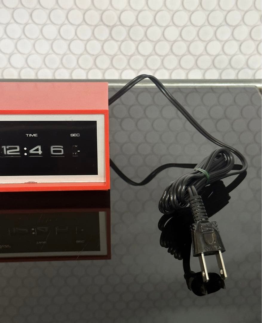 レトロポップ ドラム式時計 デジタルクロック 置き時計 パタパタ