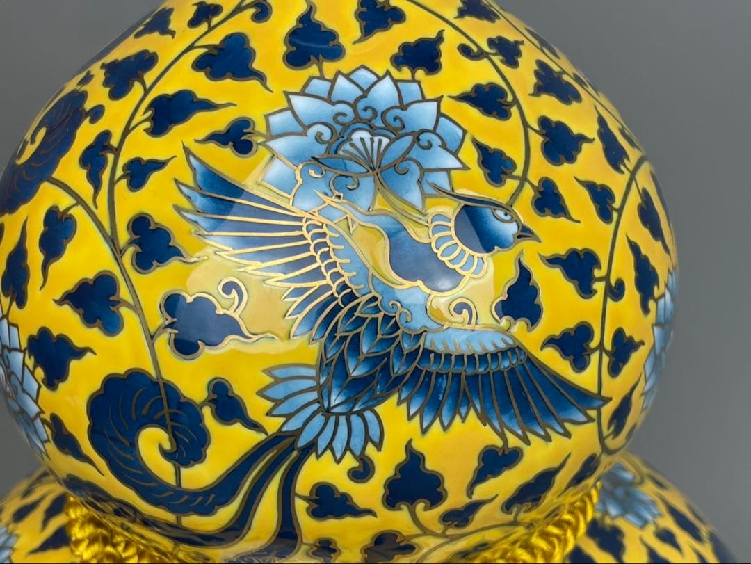 極上 有田焼 藤井勝雲作 染錦 牡丹鳳凰文型飾 渦唐草 瓢箪型