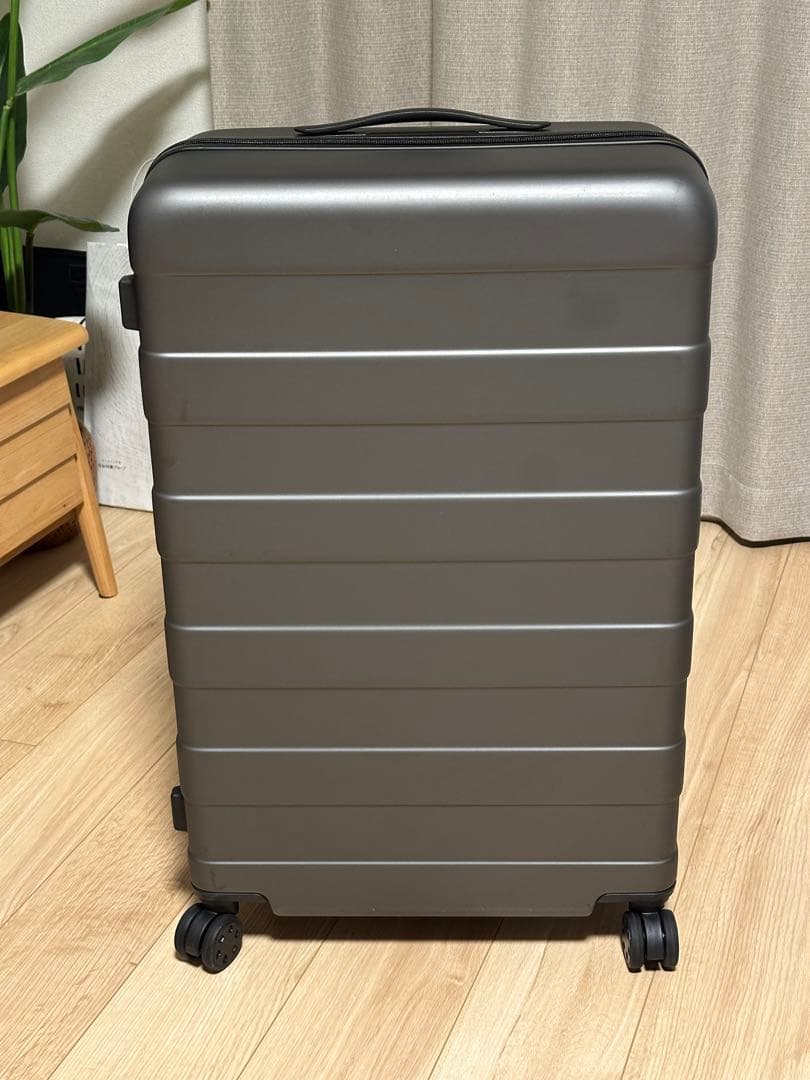 無印良品 ストッパー機能 ハードキャリーケース　グレー 75L バーを自由に調節できる ハードキャリーケース（75L） | 無印良品