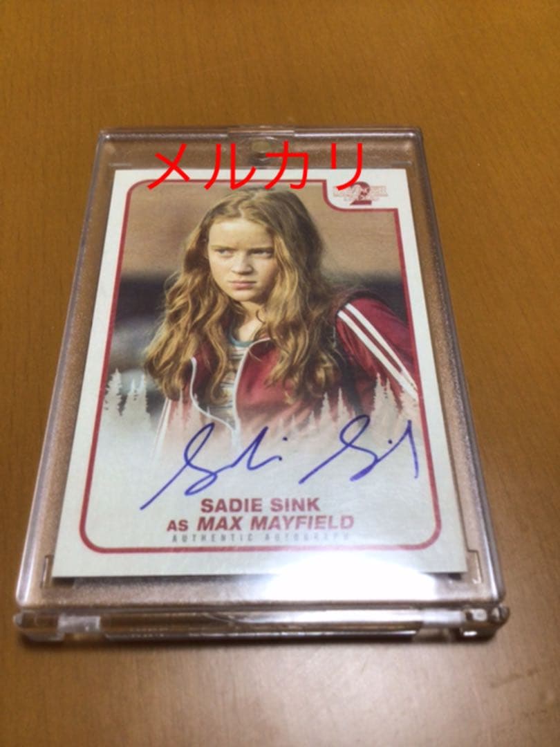 ストレンジャーシングス2 マックス 直筆サインカード サディ シンク