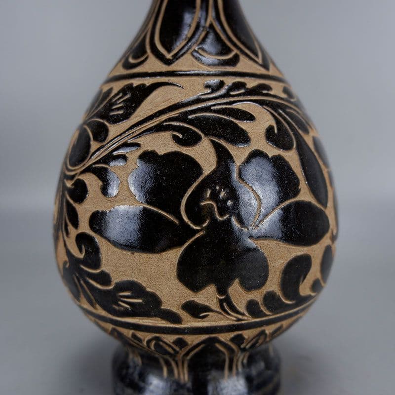 宋代磁州窯黒釉手制花玉壺春瓶 景徳鎮 陶磁器 装飾品 現代工芸品美術品 置物