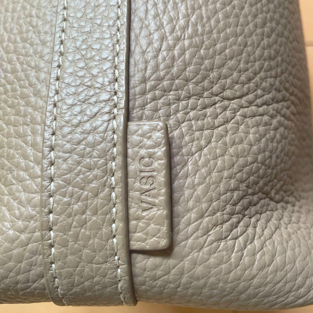 VASIC ボンド ミニ ハンドバッグ グレージュ