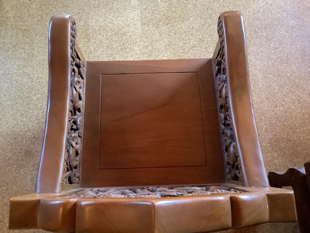 重厚彫刻椅子】象の群れモチーフ 木製彫刻アームチェア 4脚セット 希少大型