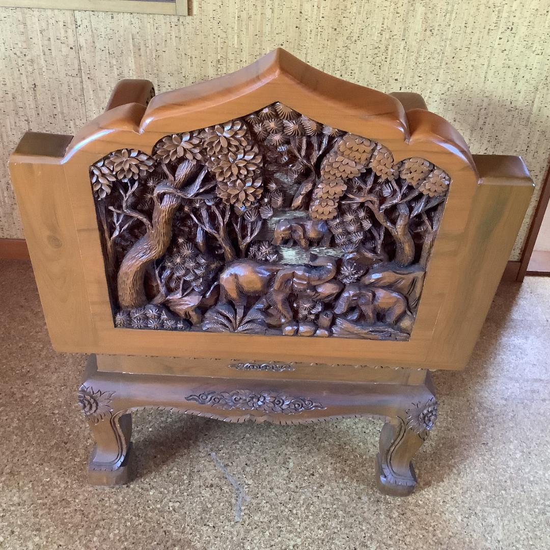 重厚彫刻椅子】象の群れモチーフ 木製彫刻アームチェア 4脚セット 希少大型