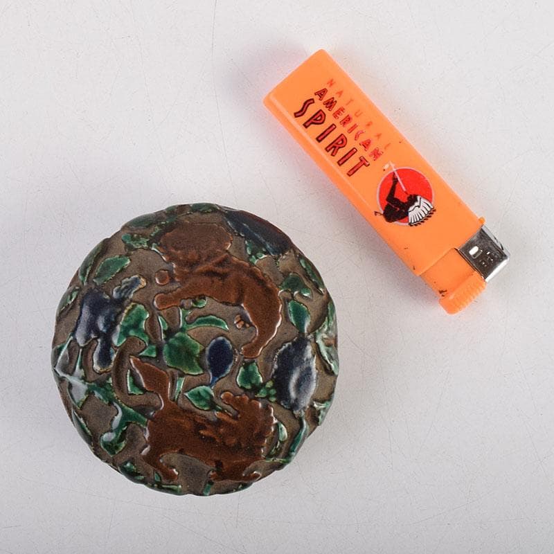 茶道具　交趾焼　獅子文　蓋裏仏像刻　懐中仏　香合　蓋物　C　R9390