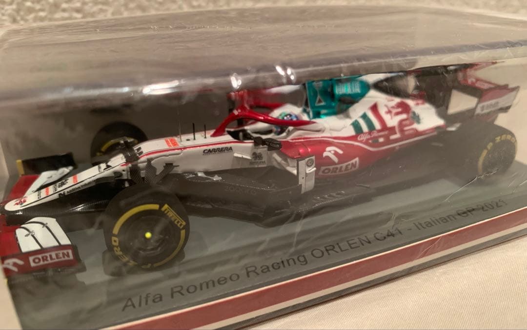 ミニカー 1/43 Alfa Romeo Racing ORLEN C41#99