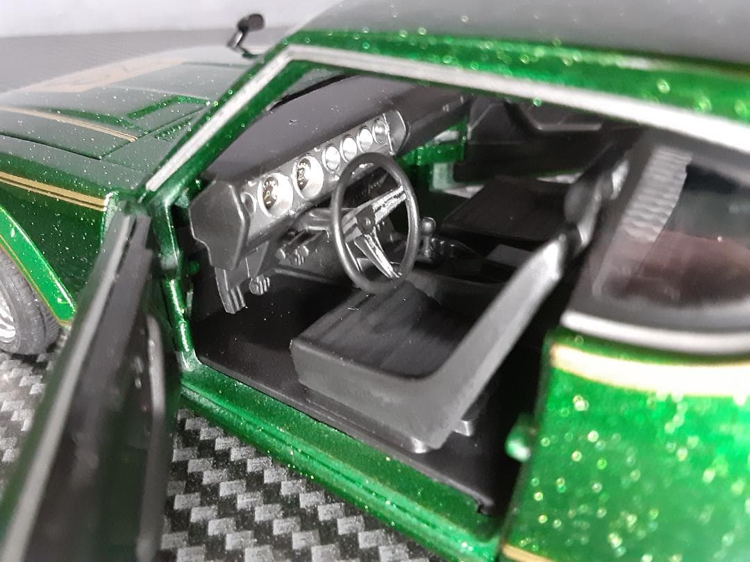 Maisto 1/24 日産 スカイライン 2000GT-R ケンメリレーシング