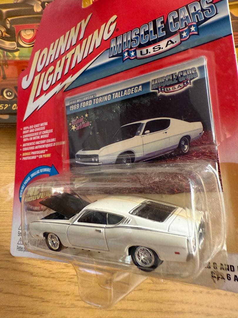 Johnny Lightning マッスルカーシリーズ4台セット