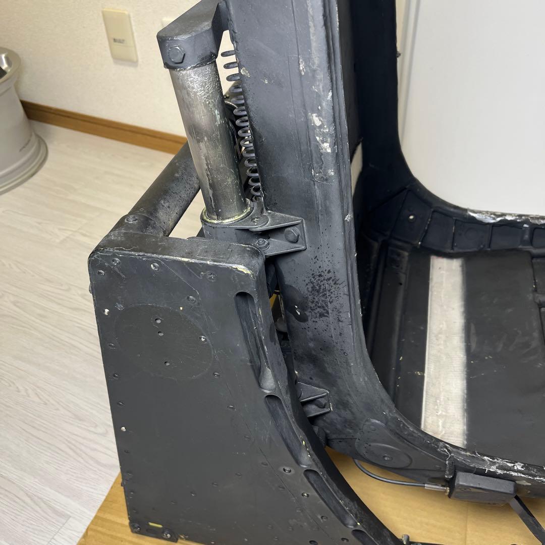 詳細不明 日本軍 航空機 戦闘機 シート 操縦席 座席 パイロット 実物