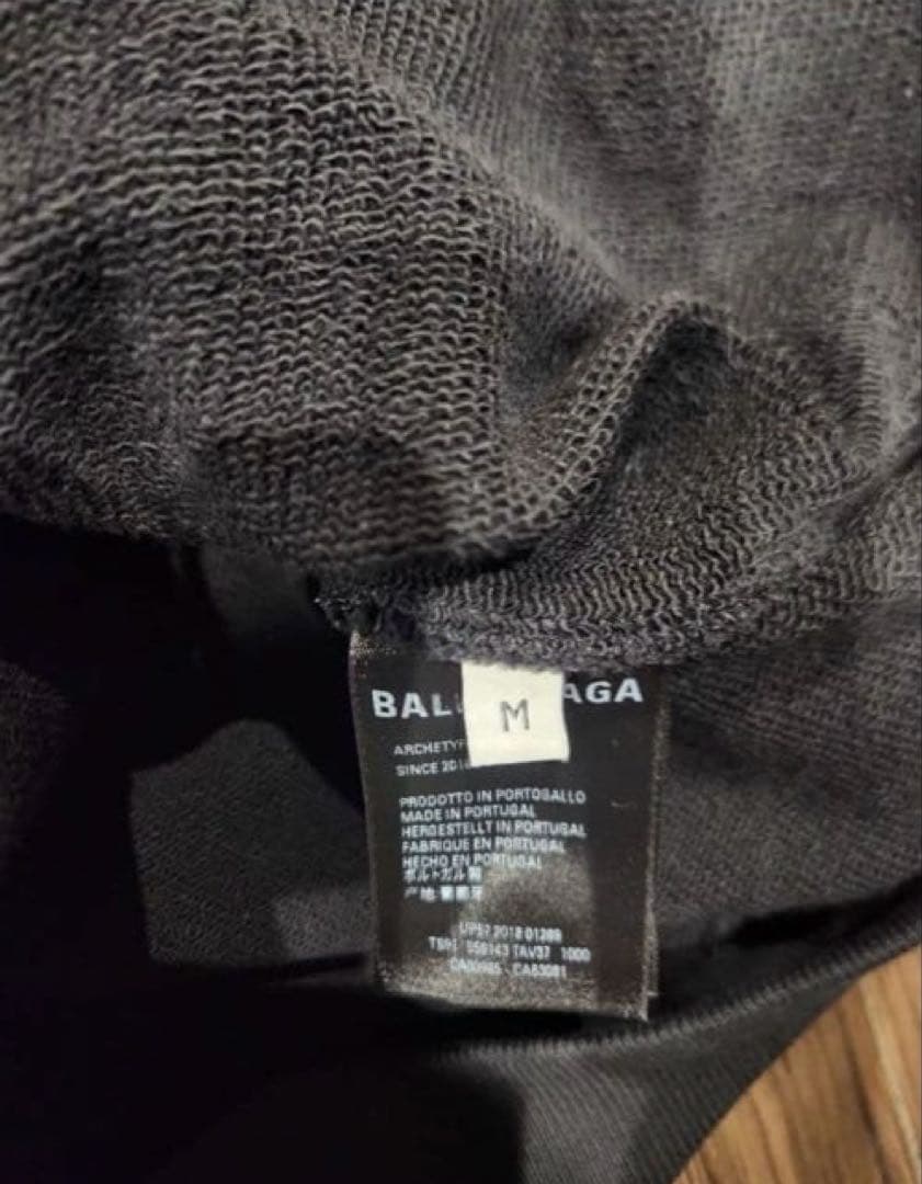 【週末SALL‼️】BALENCIAGA ブラック パーカー