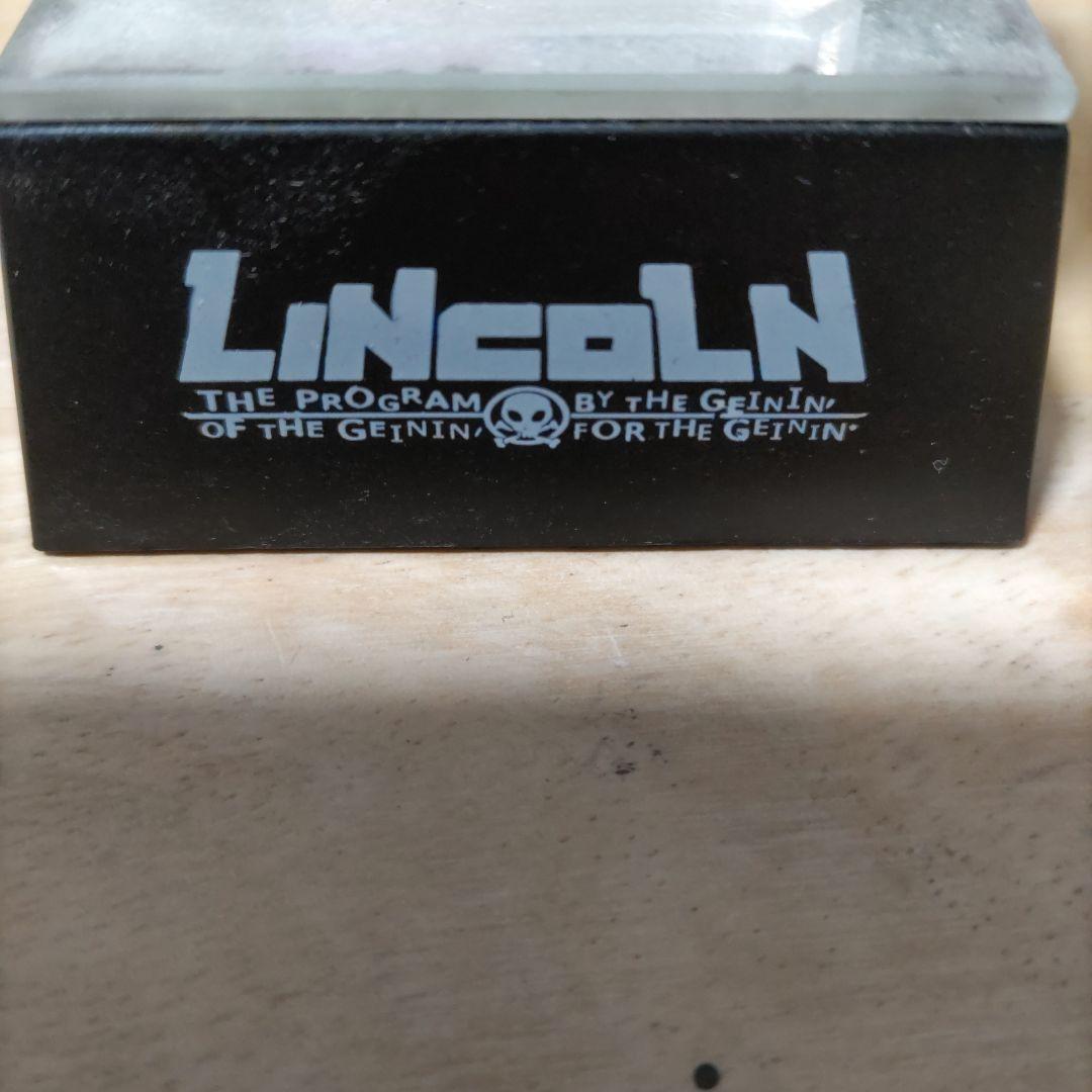 販売終了品　レア商品　LINCOLN クリスタルフィギュア LED付き