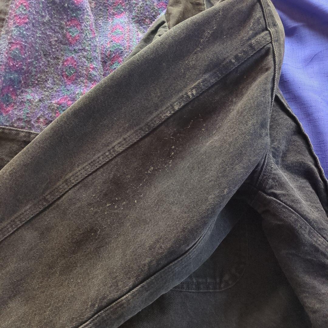 カーハートブラックデニムダメージあり