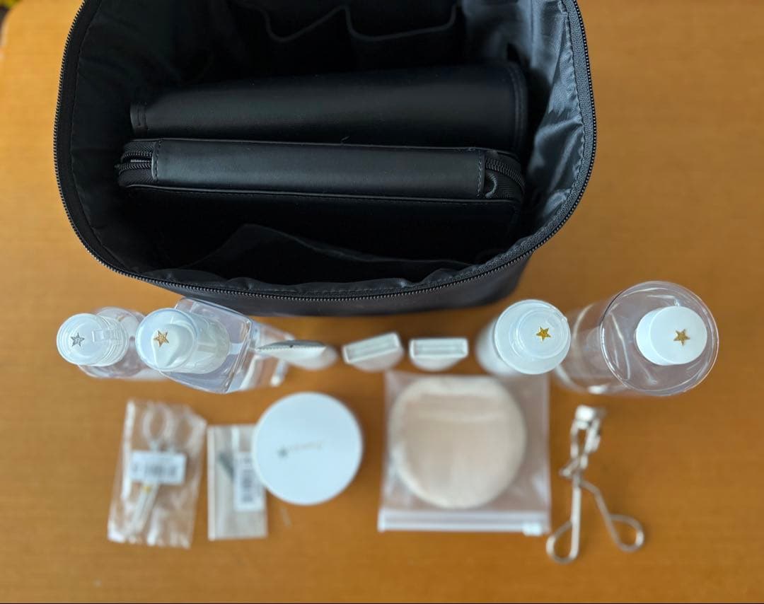 HENRIV アリミノ　化粧ポーチ　メイク道具