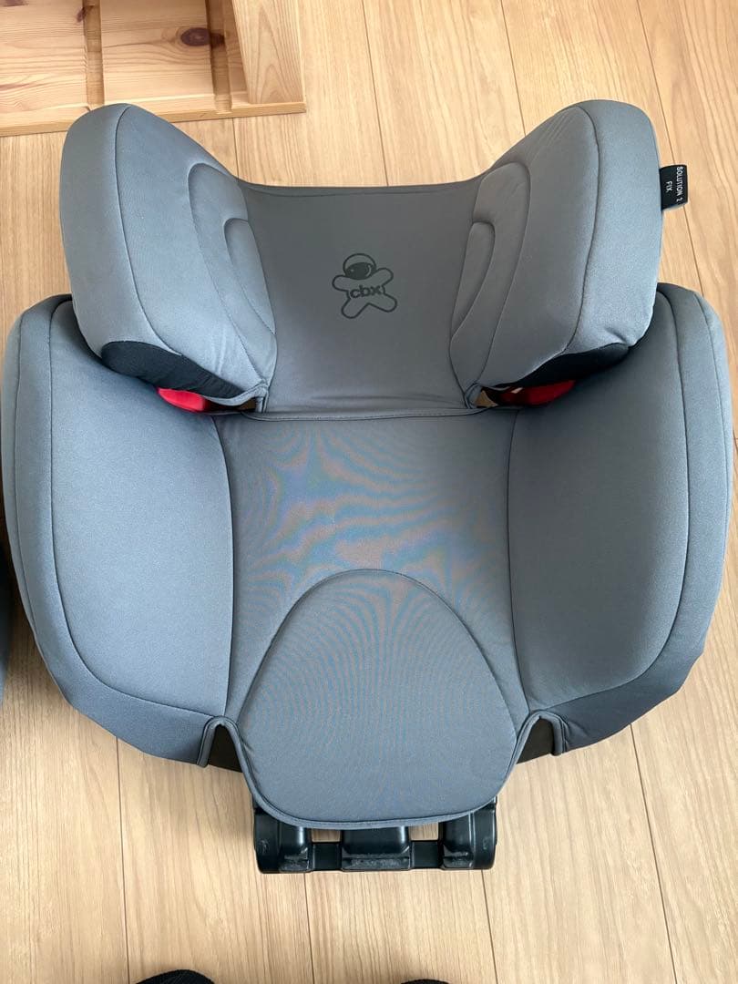 サイベックス cbx Solution 2-Fix ジュニアシート　グレイ